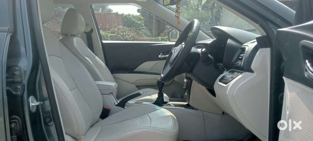 Mahindra Xuv300 W8 Option Diesel, 2019, Diesel