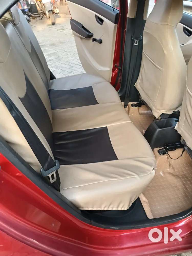 Hyundai Eon 2012 Petrol Good Condition, Bsiv,company Service