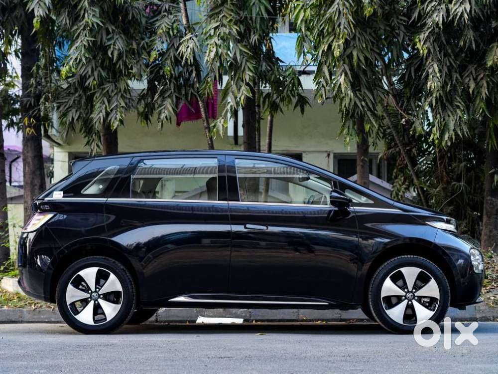 Mg Windsor Ev Essence, 2025, Electric