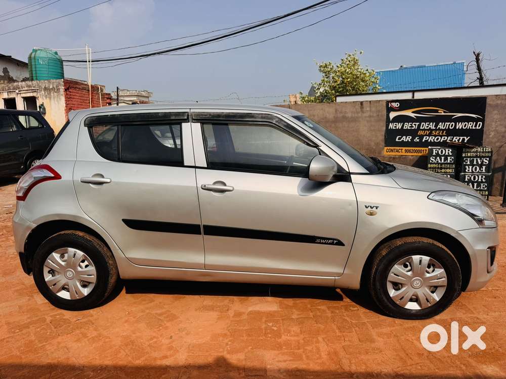 Maruti Suzuki Swift Lxi Option, 2016, Petrol