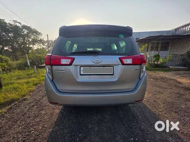 Toyota Innova Crysta 2.7g At  2022 Model  Automatic