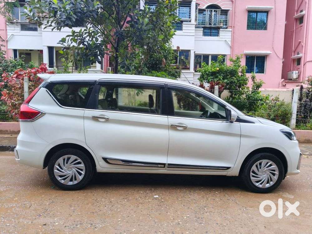 Maruti Suzuki Ertiga Vxi Shvs, 2024, Petrol