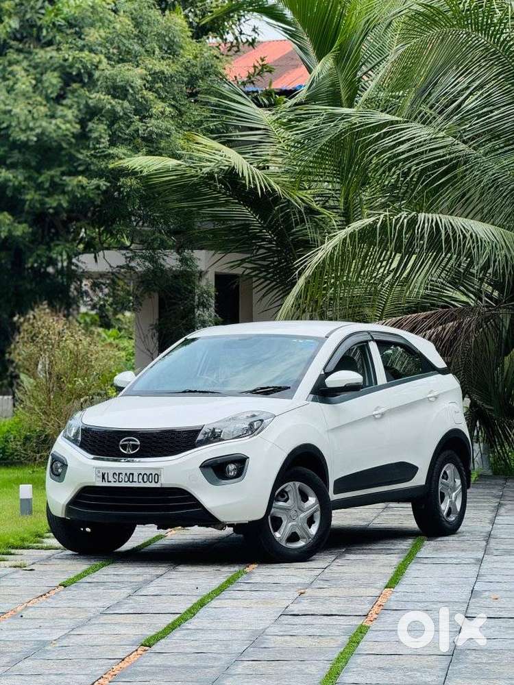 Tata Nexon 1.2 Revotron Xm, 2019, Petrol