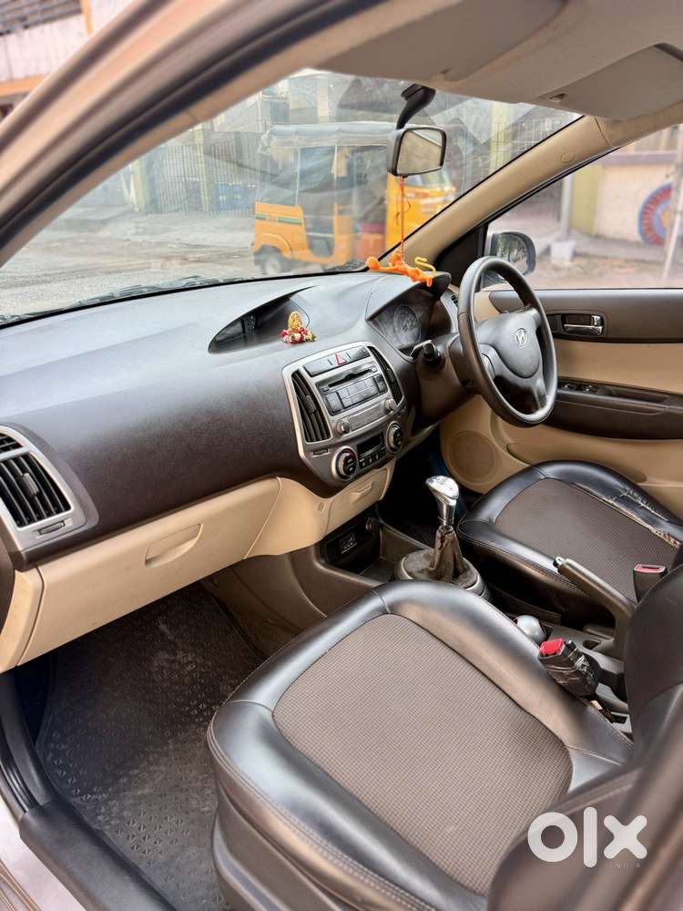 Hyundai I20 2012-2014 Magna Optional 1.2, 2014, Petrol