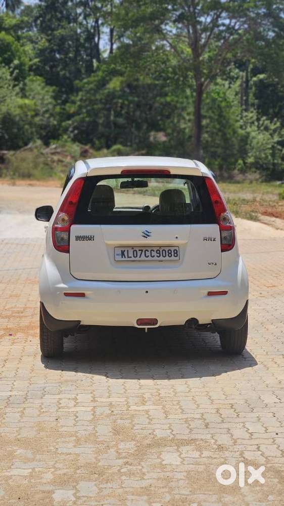 Maruti Suzuki Ritz Vxi, 2015, Petrol