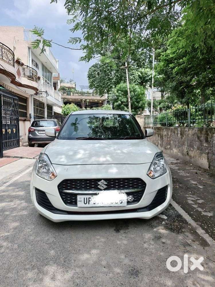 Maruti Suzuki Swift Vxi + Manual, 2022, Petrol