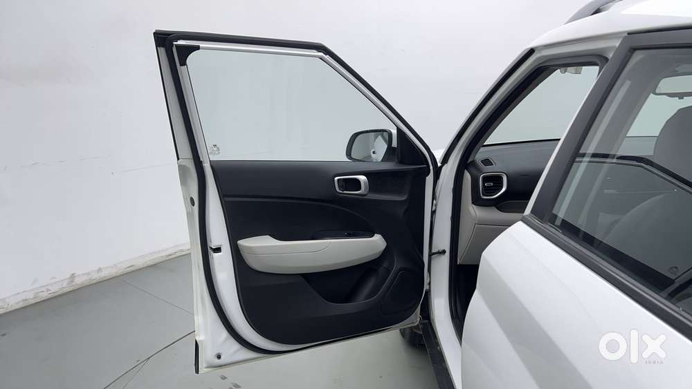 Hyundai Venue Sx, 2023, Petrol