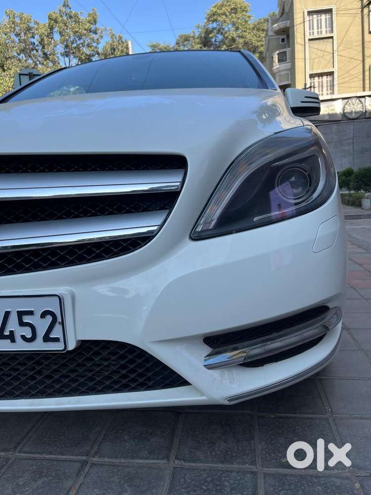 Mercedes-benz B Class 180 Sportz Petrol, 2013