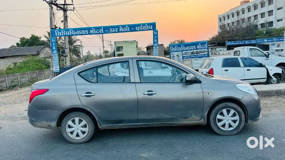 Nissan Altima 15 Diesel 80000 Km Driven