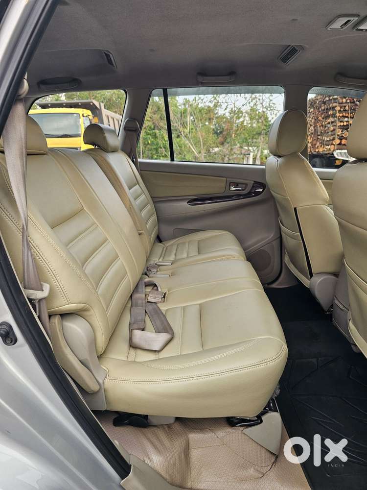 Toyota Innova, 2012, Diesel