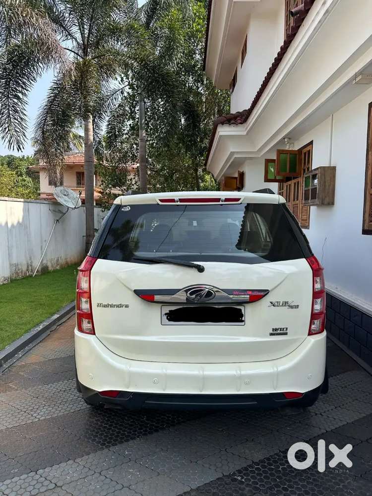 Xuv 500 W10 At Automatic