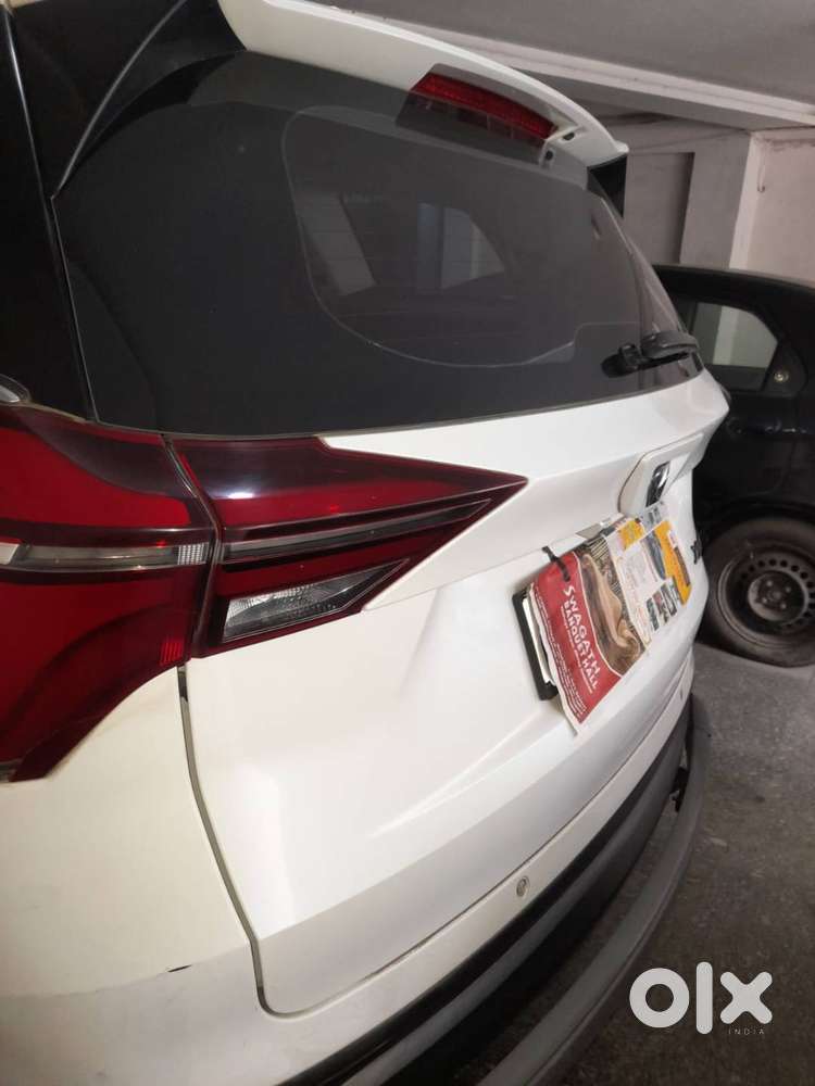 Brand New Condition Mahindra Xuv 700 Automatic Luxury Line