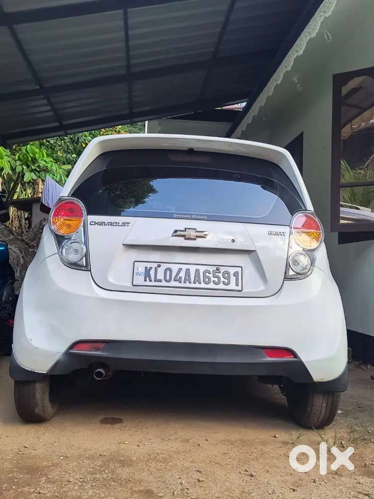Chevrolet Beat  Petrol 2011