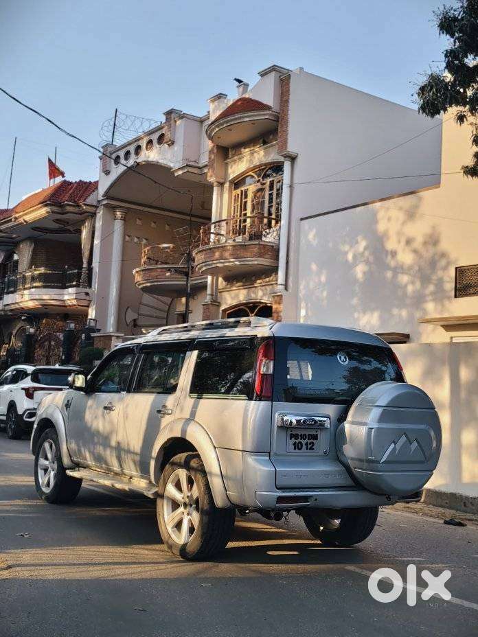 Ford Endeavour 2003-2013 2.5l 4x2 Mt, 2012, Diesel