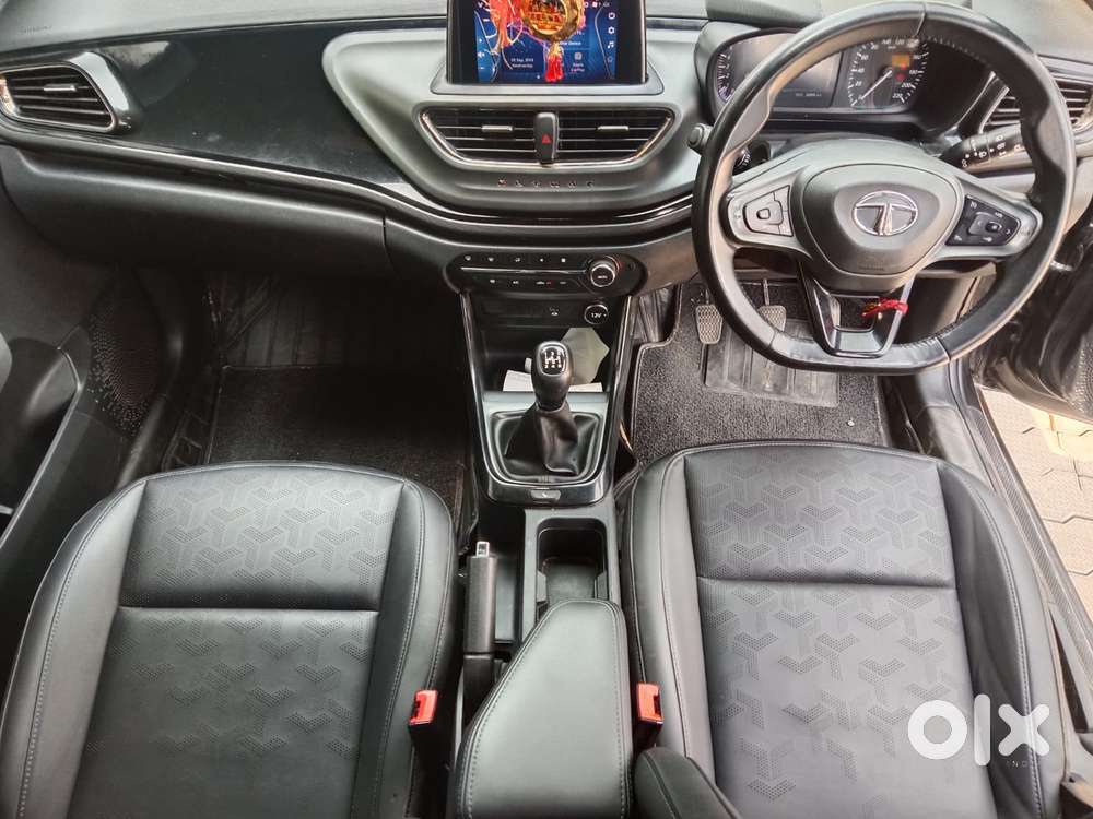 Tata Altroz 1.2 Xz Plus Dark Edition, 2023, Petrol