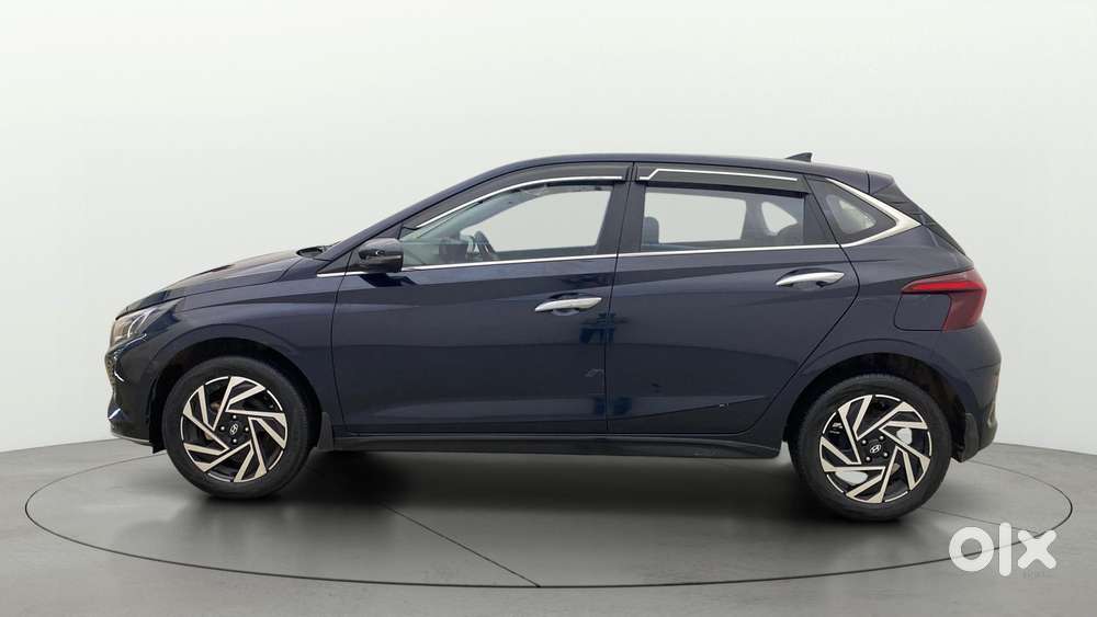 Hyundai New I20 1.2 Asta (o) Mt, 2023, Petrol