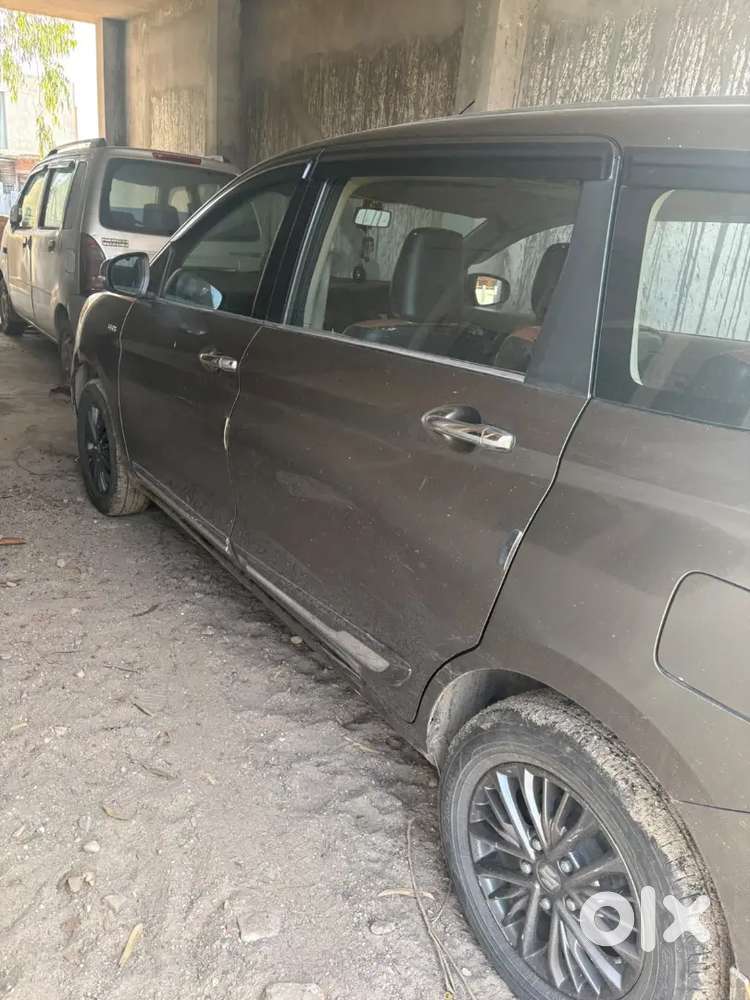 Maruti Suzuki Ertiga 2019 Diesel 98000 Km Driven