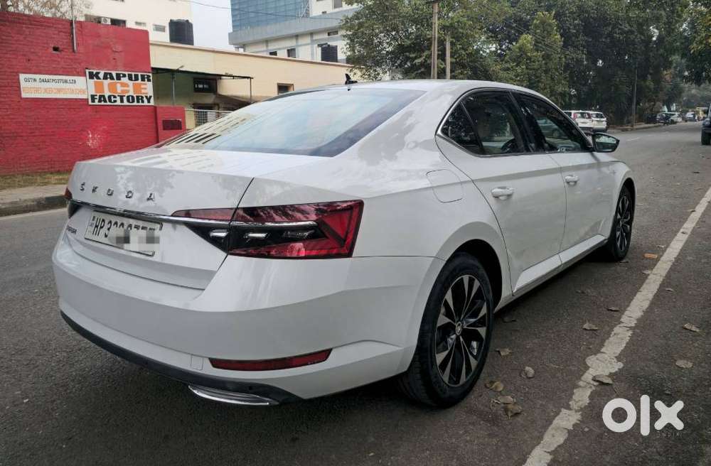 Skoda Superb 2.0 L&k Tsi At, 2020, Petrol