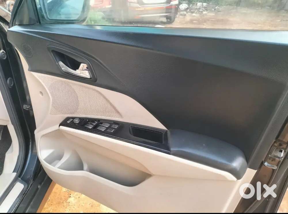 Mahindra Xuv300 Turbosport 2019 Variant