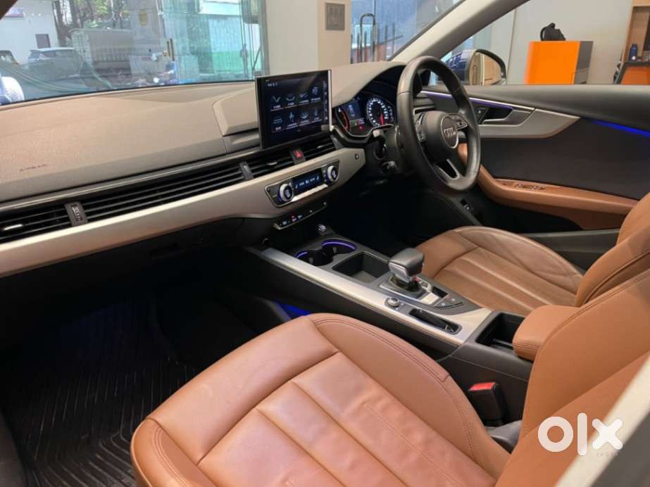 Audi A4 2.0 Premium Plus 40 Tfsi, 2024, Petrol