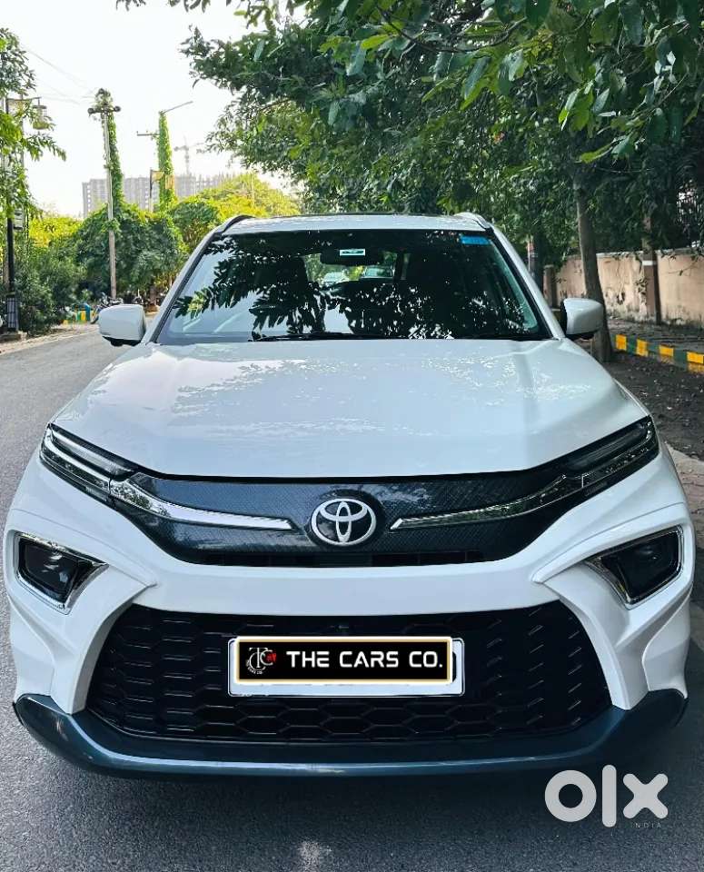Toyota Urban Cruiser Hyryder, 2025, Petrol