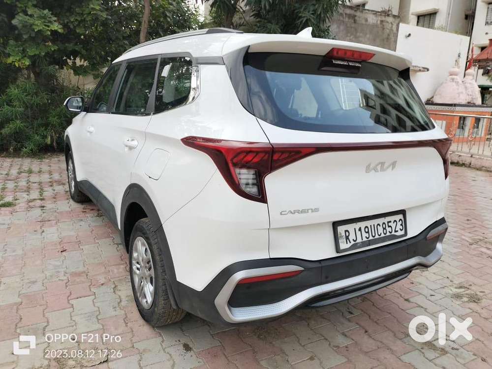 Kia Carens 2023 Petrol Good Condition
