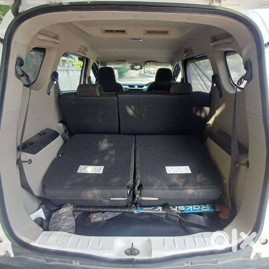 Renault Triber Rxz, 2019, Petrol