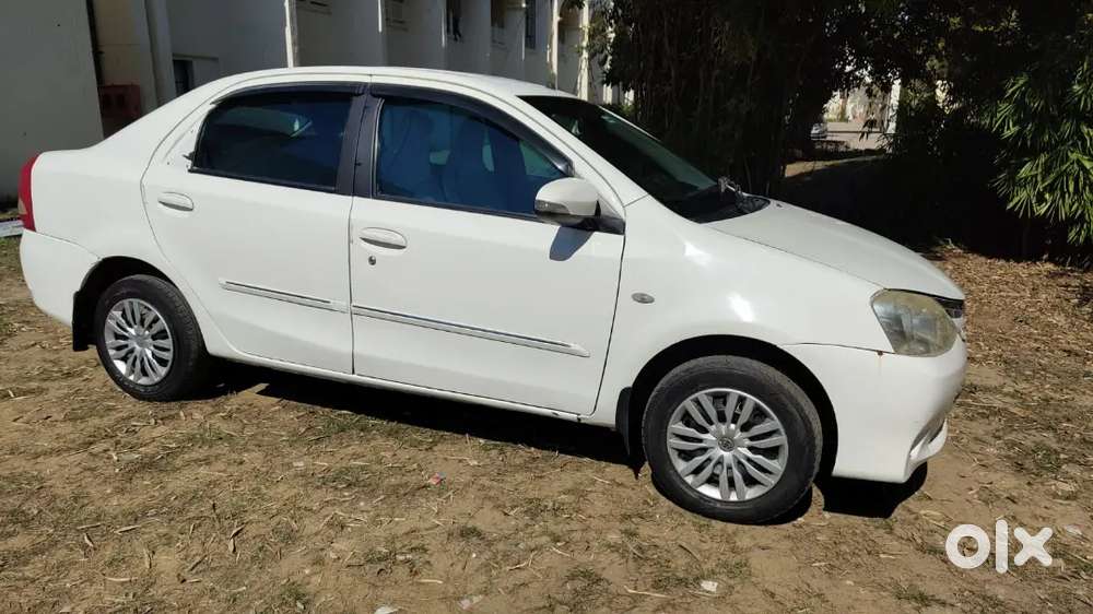 Toyota Etios 2013 Diesel 100120 Km Driven