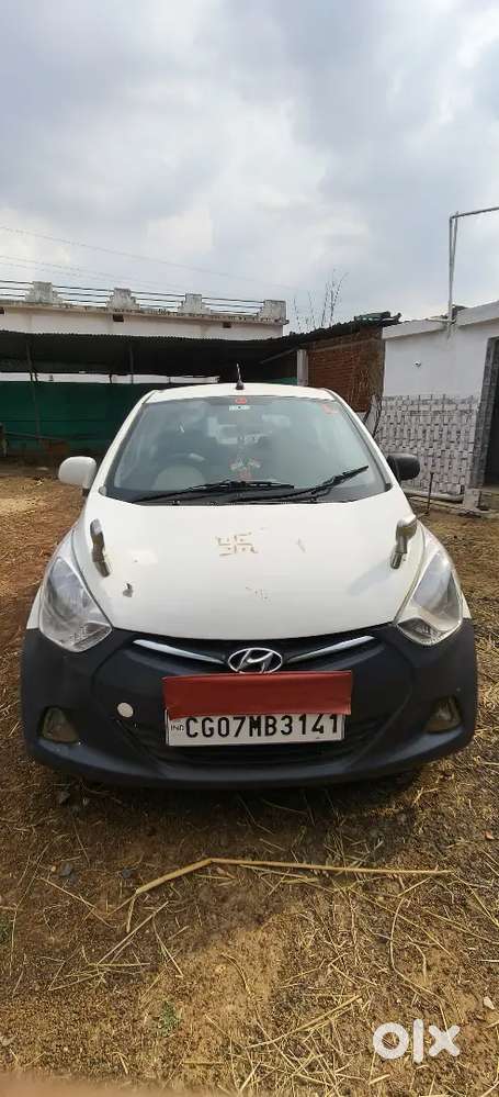 Hyundai Eon 2013 Petrol Well Maintained