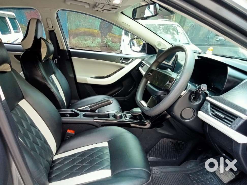 Tata Nexon Creative Plus S 1.2 Revotron Petrol 6 Amt, 2025, Petrol