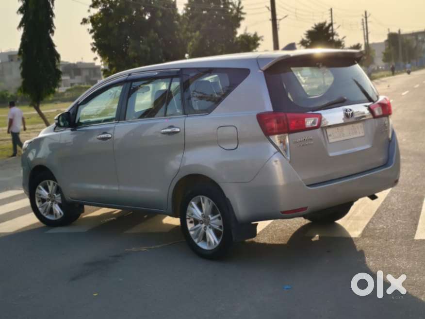 Toyota Innova Crysta 2.8z Automatic, 2017, Diesel