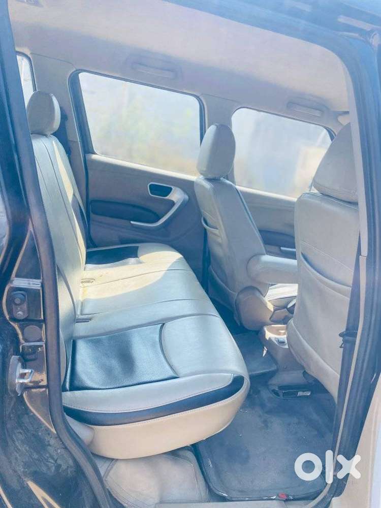 Mahindra Tuv 300 T8 Amt, 2017, Diesel