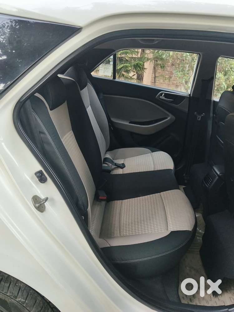Hyundai I20 Petrol Cvt Magna Executive, 2018, Petrol