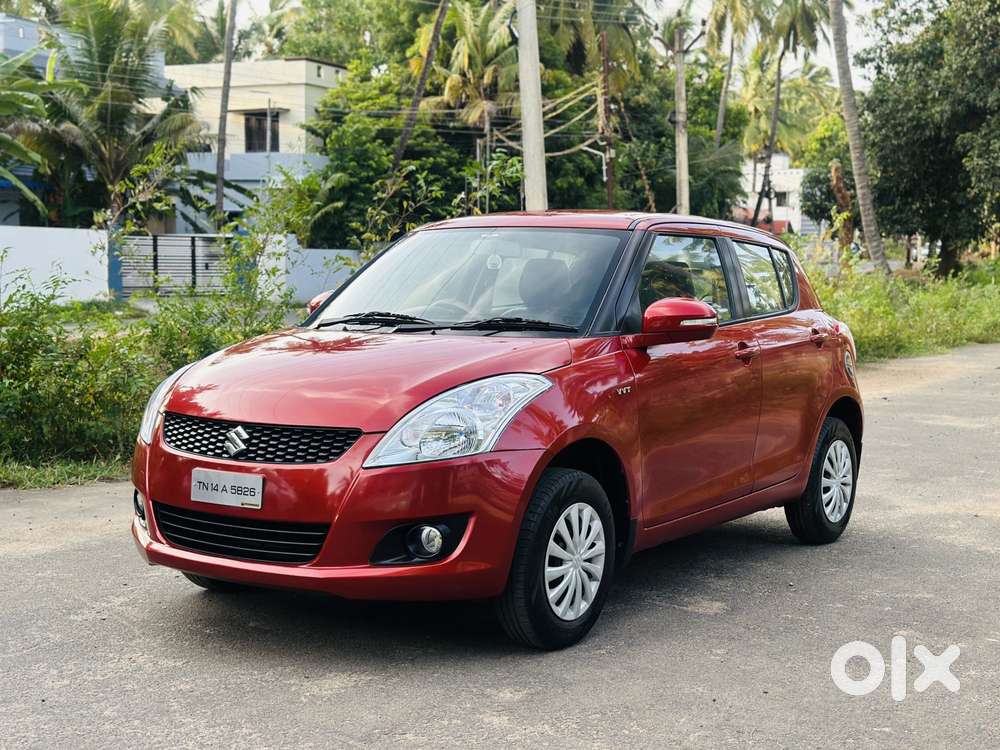Maruti Suzuki Swift Vxi Abs Bsiv, 2014, Petrol