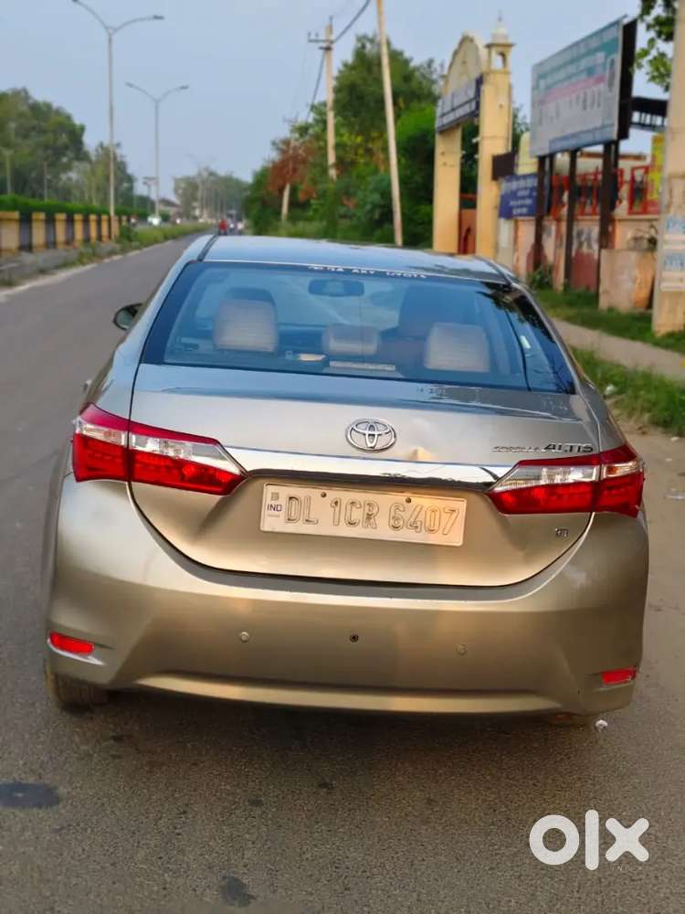 Toyota Corolla Altis 2016