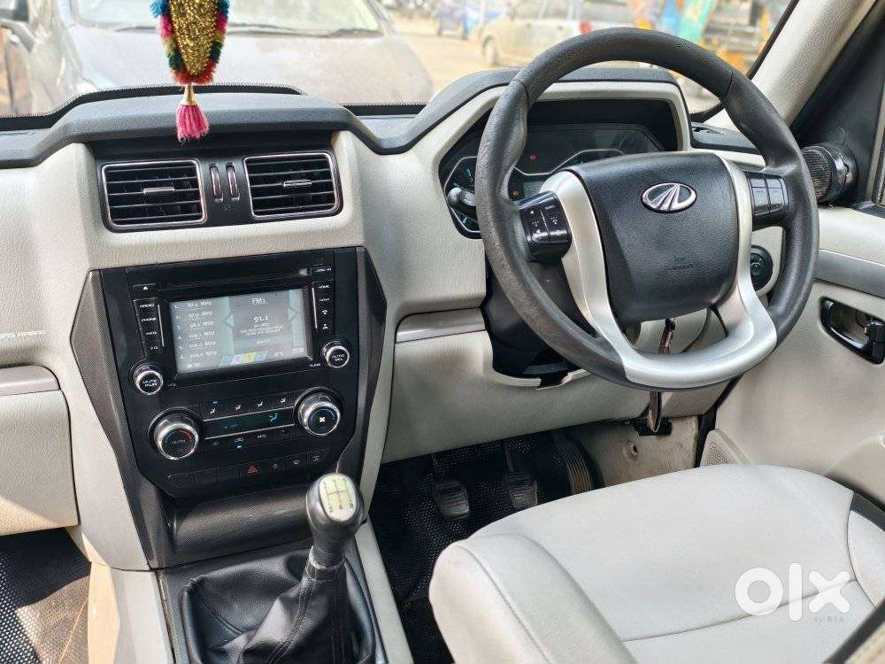 Mahindra Scorpio S10 7 Seater, 2015, Diesel