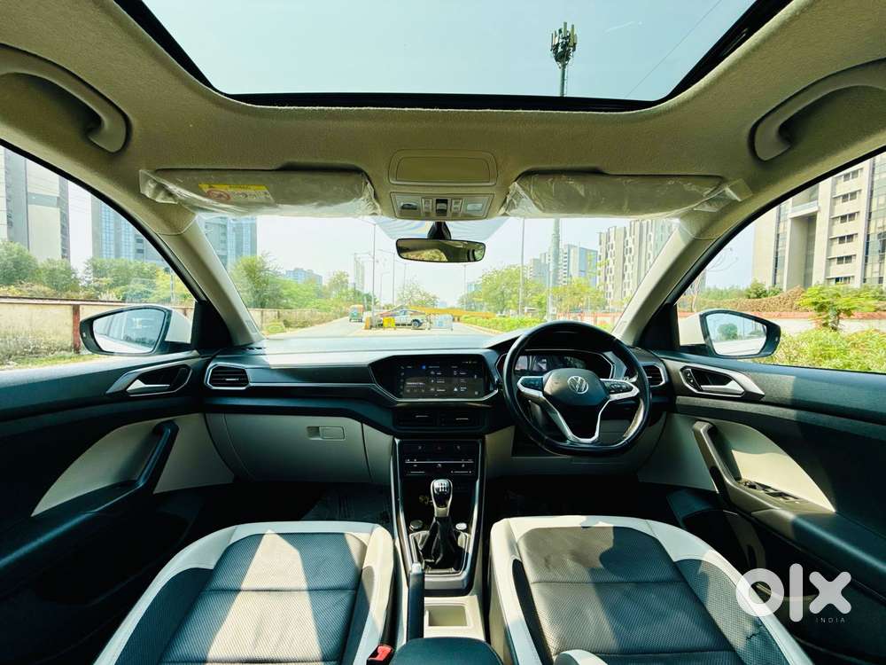 Volkswagen Taigun Topline 1.0 Tsi Mt (electric Seats), 2022, Petrol