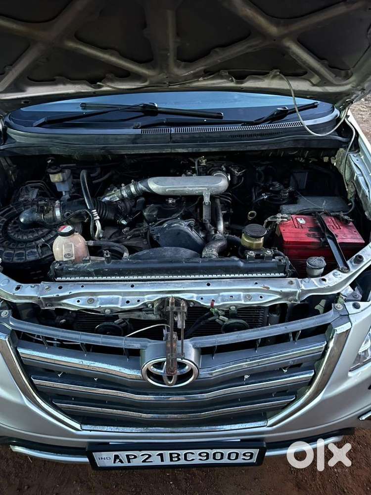 Toyota Innova 2015 Diesel Well Maintained