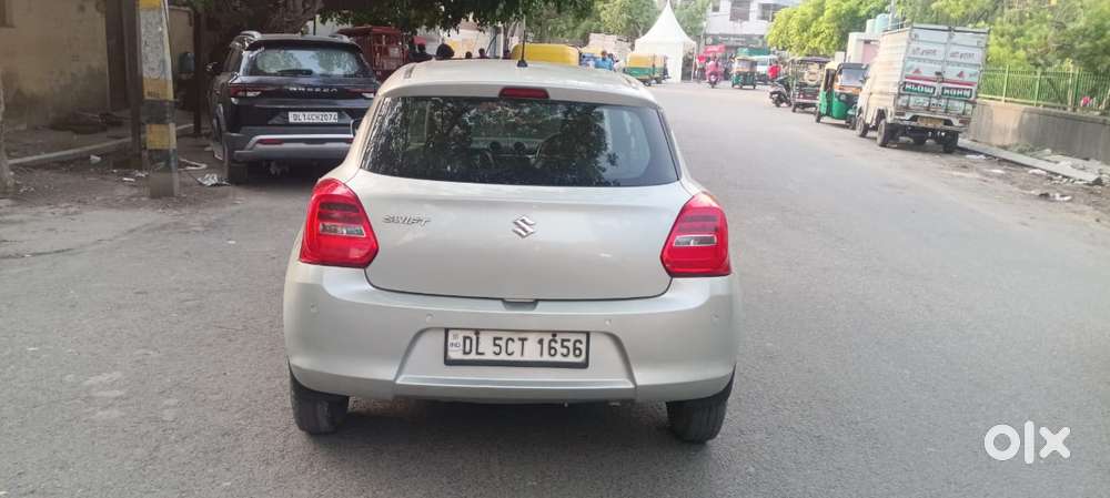 Maruti Suzuki Swift Vxi + Manual, 2021, Petrol