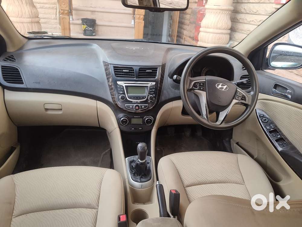 Hyundai Fluidic Verna 2011