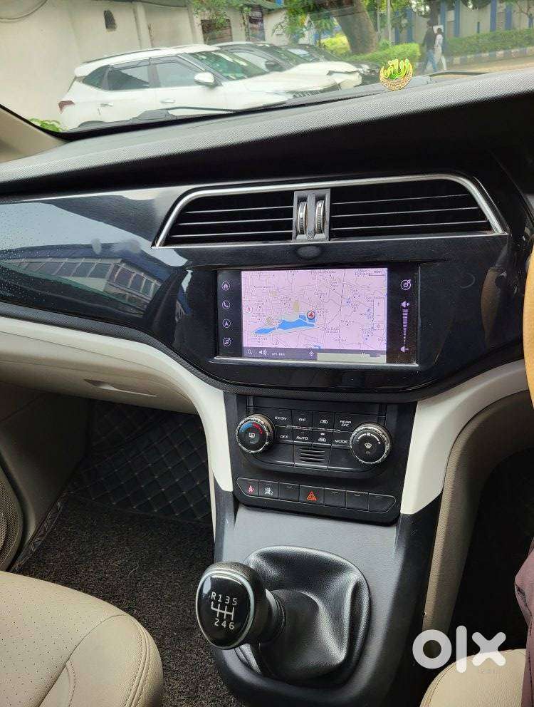 Mahindra Marazzo M8 8str, 2019, Diesel
