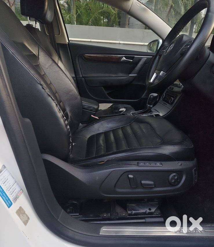 Volkswagen Passat 2010-2014 Diesel Comfortline At, 2011