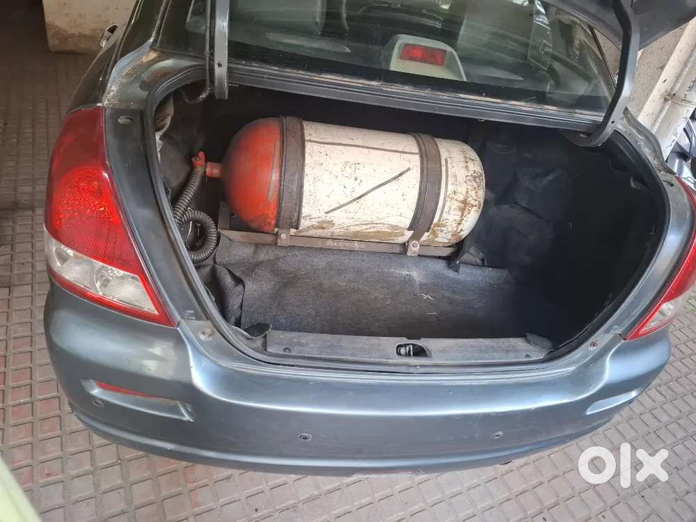 Maruti Suzuki Dzire 2012 Cng & Hybrids 112000 Km Driven