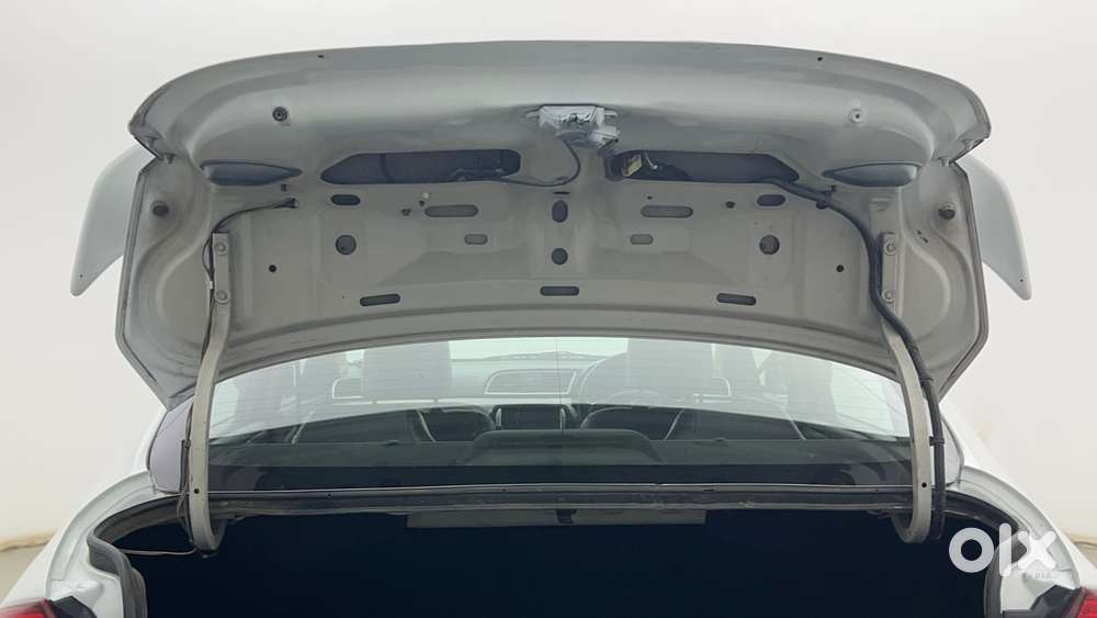 Maruti Suzuki Ciaz Rs Zxi Plus, 2015, Petrol