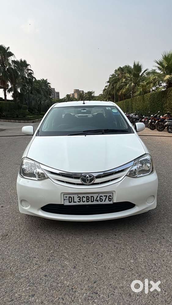 Toyota Etios 2010-2012 G, 2011, Petrol