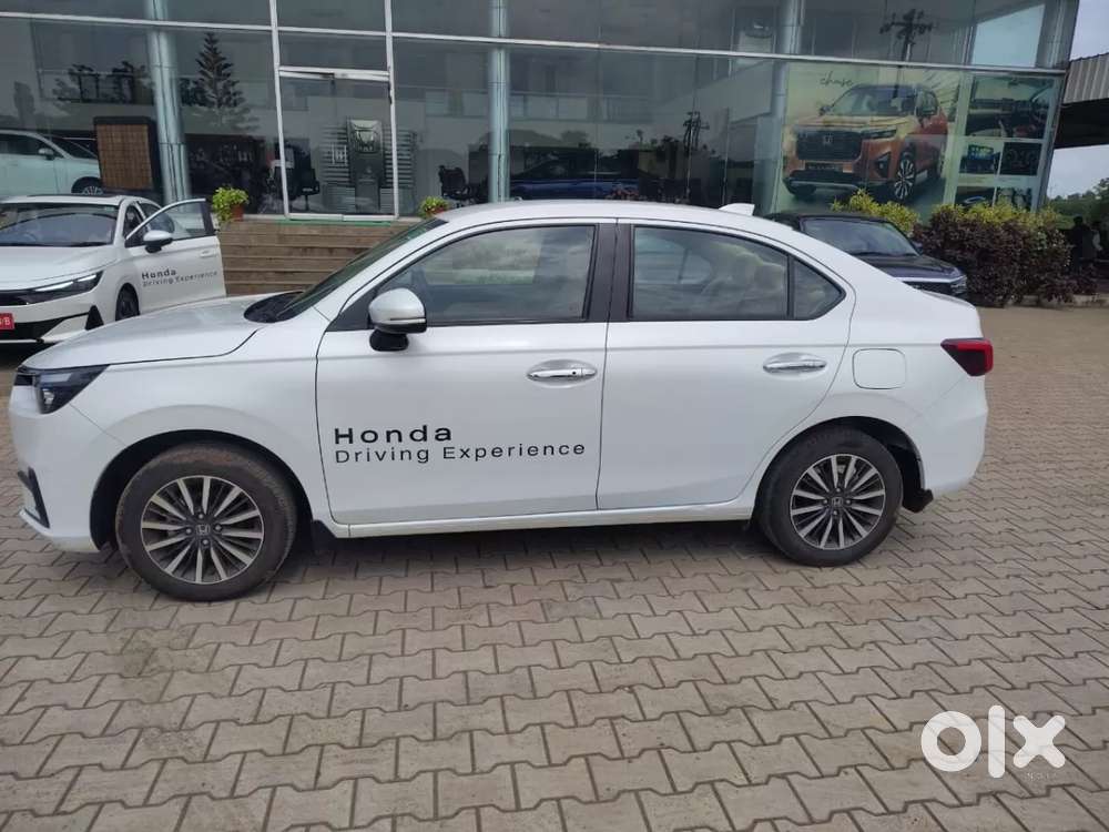Honda Amaze, 2024, Petrol
