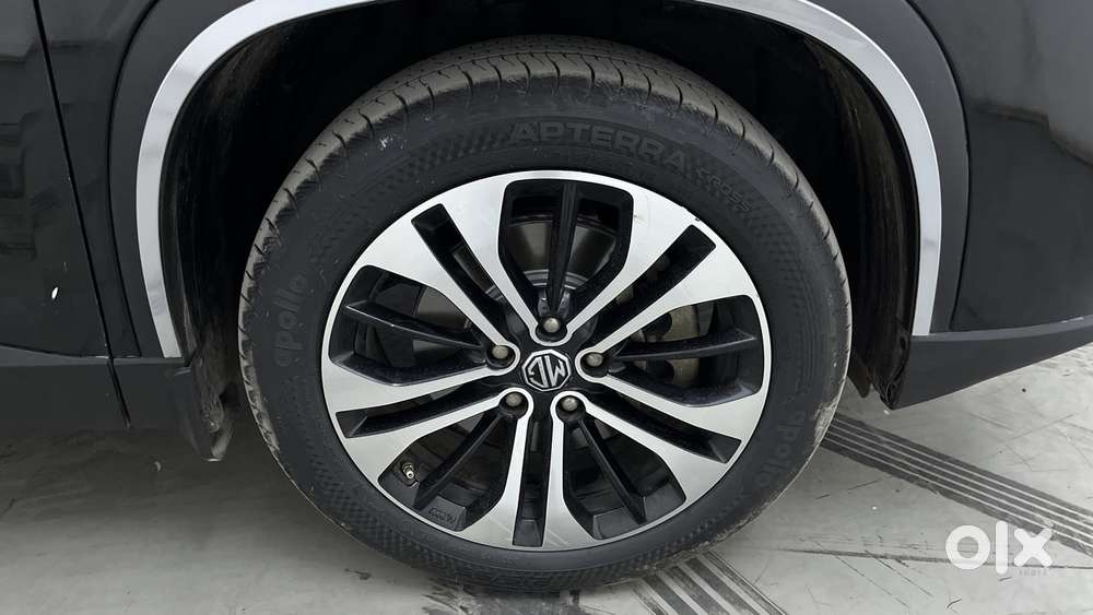 Mg Hector Plus 1.5 Sharp Turbo Cvt 6 Str, 2022, Petrol
