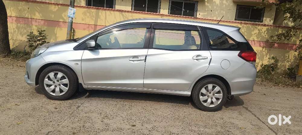 Honda Mobilio 2015 Diesel Well Maintained