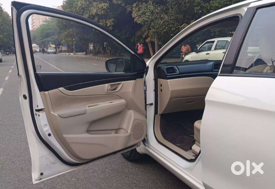 Maruti Suzuki Ciaz Vxi Plus, 2015, Petrol