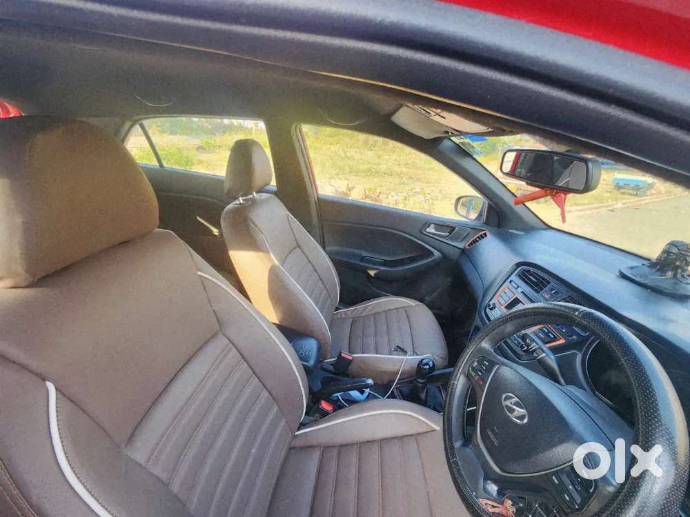Hyundai I20 Active Top Model 2015 Petrol Well Maintained